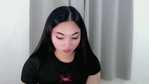 mariel online show from February 2025 05:47:01 PM