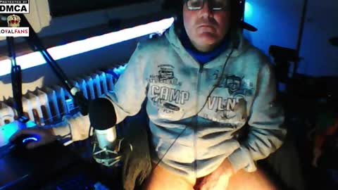        call me  Stefan online show from December 2024 07:42:01 AM