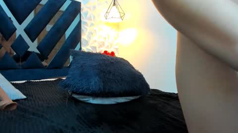lucy_harris_ online show from February 2025 01:41:02 AM