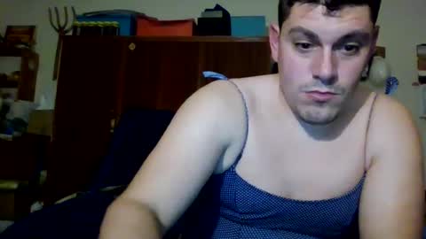 A slave to the mistress.. un esclavo para las amas dominantes. online show from January 2025 01:34:02 AM