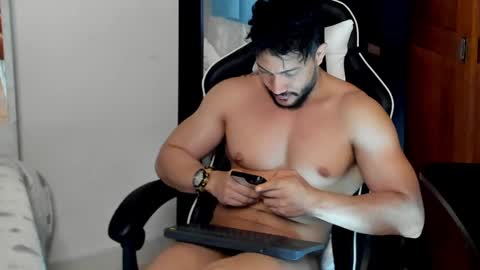luis_baptista online show from December 2024 02:36:01 AM