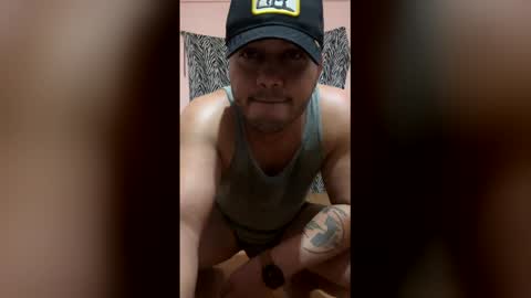 Snapshot of luisin_noyola chatting on December 2025 08:18:01 AM Luisin online show from December 2025 08:18:01 AM