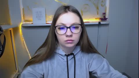 Snapshot of luizaheems_ chatting on January 2025 06:09:01 AM Luiza online show from January 2025 06:09:01 AM