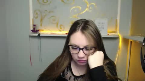 Snapshot of luizaheems_ chatting on January 2025 10:35:02 AM Luiza online show from January 2025 10:35:02 AM