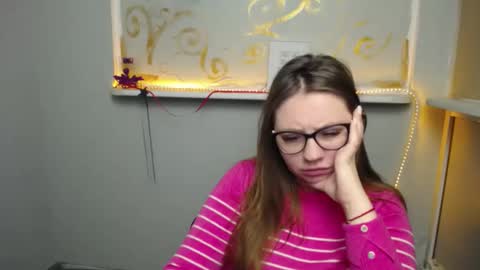 Snapshot of luizaheems_ chatting on February 2025 09:19:01 AM Luiza online show from February 2025 09:19:01 AM