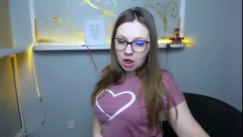 Snapshot of luizaheems_ chatting on February 2025 07:33:02 AM Luiza online show from February 2025 07:33:02 AM