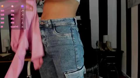 luna_extreme4u online show from September 2025 12:16:01 PM