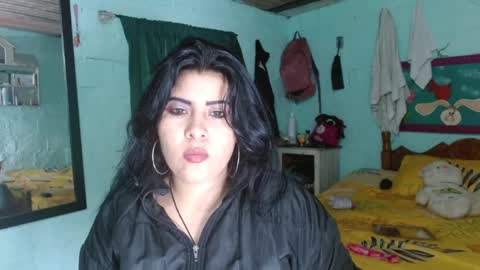 luna_india online show from March 2025 08:00:01 PM