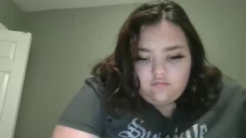 lunar_nightstar online show from September 2025 11:26:02 PM