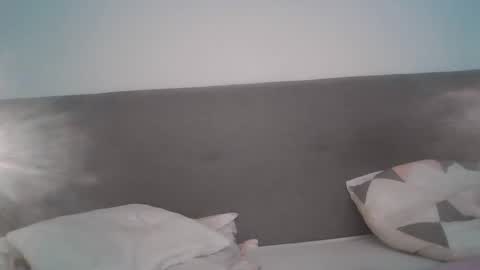 Snapshot of lunasky04 chatting on September 2025 05:27:01 PM lunasky04 online show from September 2025 05:27:01 PM