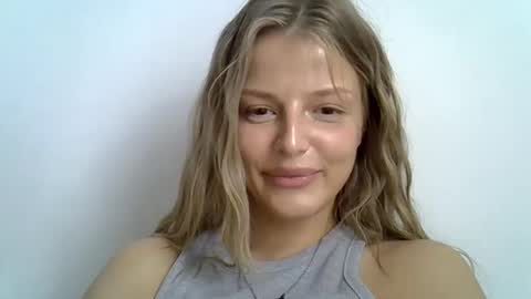 Snapshot of lunav7 chatting on September 2025 01:43:02 PM Luna online show from September 2025 01:43:02 PM