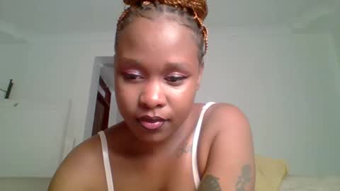 Snapshot of lust_mistress chatting on December 2025 05:12:02 AM lust_mistress online show from December 2025 05:12:02 AM