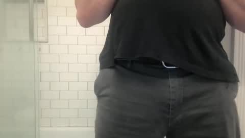 Snapshot of lvguynextdoor440656 chatting on December 2025 01:32:02 AM lvguynextdoor440656 online show from December 2025 01:32:02 AM