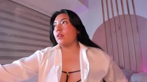 Snapshot of lyanna_vale chatting on December 2025 12:23:02 PM lyanna_vale online show from December 2025 12:23:02 PM