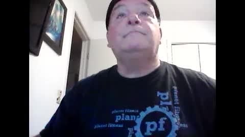 mackdocc001 online show from December 2024 04:30:01 PM