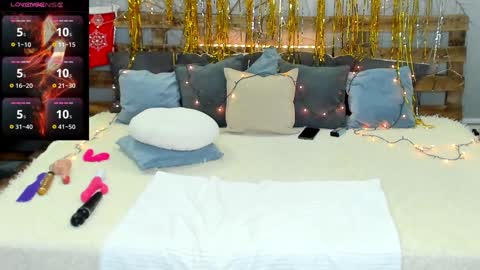 Madisson online show from December 2024 05:07:02 AM