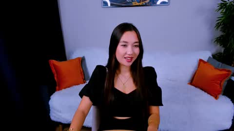 magic_phoenix online show from February 2025 02:18:01 PM