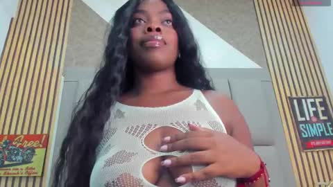 maiacharris online show from February 2025 06:56:01 PM