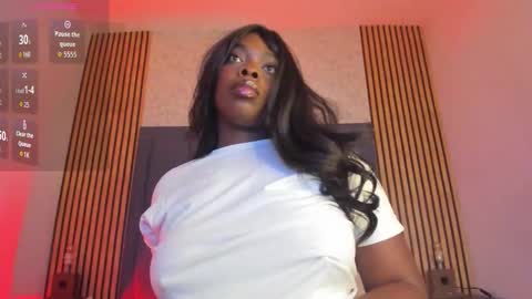 maiacharris online show from September 2025 06:41:02 PM