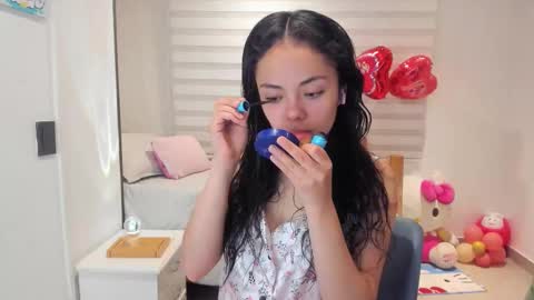 Snapshot of mal_norma chatting on December 2025 02:17:02 AM Mal Norma online show from December 2025 02:17:02 AM