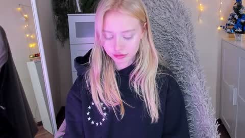 Malena online show from December 2024 01:28:01 PM