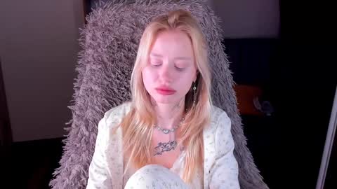 Malena online show from January 2025 01:41:02 PM