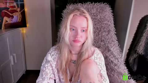 Malena online show from September 2025 07:41:01 AM