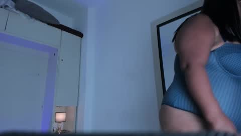 Mariana online show from September 2025 12:05:02 PM