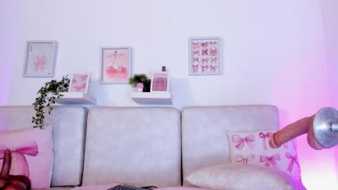 Snapshot of malka_burning chatting on October 2025 07:36:02 PM Malka online show from October 2025 07:36:02 PM