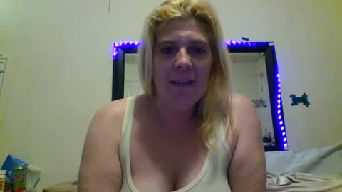 mindy22 online show from February 2025 07:56:02 AM