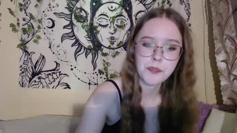 Snapshot of mandymilson chatting on February 2025 08:10:01 PM Mandy online show from February 2025 08:10:01 PM