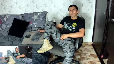 Marck  Independent model  online show from December 2024 03:02:02 AM