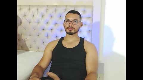 MARCUS online show from October 2025 02:26:01 AM