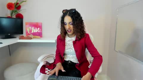 Snapshot of marfilastrom chatting on December 2024 04:07:02 AM marfilastrom online show from December 2024 04:07:02 AM
