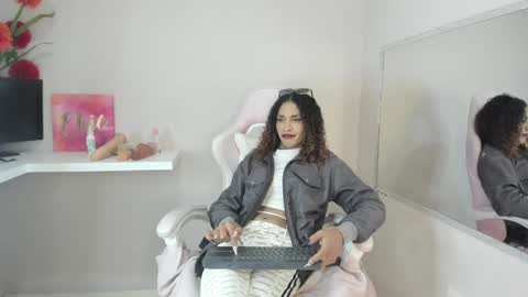 Snapshot of marfilastrom chatting on January 2025 04:15:01 AM marfilastrom online show from January 2025 04:15:01 AM