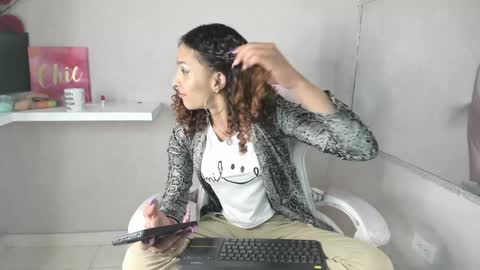 Snapshot of marfilastrom chatting on February 2025 06:12:01 AM marfilastrom online show from February 2025 06:12:01 AM