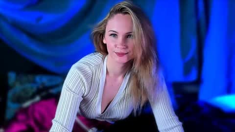margaux_corsets6641000 online show from December 2024 09:22:02 AM