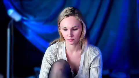 margaux_corsets6641000 online show from December 2024 12:27:01 PM