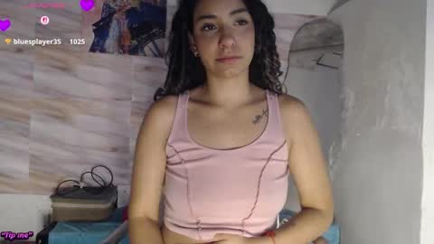 Snapshot of mariana_turner chatting on November 2025 04:33:01 AM Mariana turner online show from November 2025 04:33:01 AM