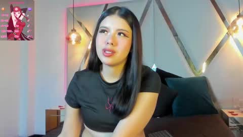 Viviana online show from March 2025 05:29:02 AM