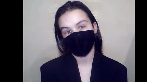 Dita online show from March 2025 08:42:02 PM