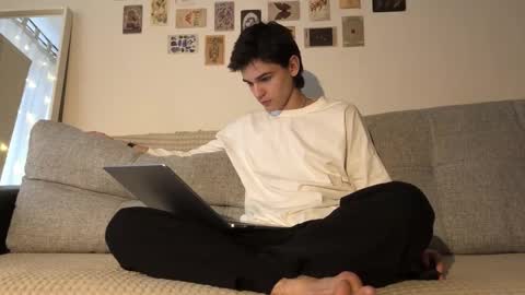 Snapshot of mark_romal chatting on October 2025 12:06:02 PM Mark online show from October 2025 12:06:02 PM