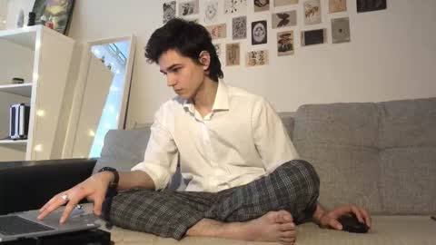 Snapshot of mark_romal chatting on November 2025 11:29:01 AM Mark online show from November 2025 11:29:01 AM