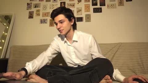 Snapshot of mark_romal chatting on November 2025 02:44:01 PM Mark online show from November 2025 02:44:01 PM