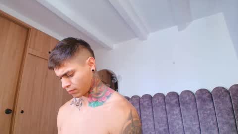 Snapshot of marko_toro__ chatting on December 2025 08:50:02 PM Sebastian online show from December 2025 08:50:02 PM