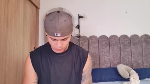 Snapshot of marko_toro__ chatting on December 2025 04:44:01 PM Sebastian online show from December 2025 04:44:01 PM