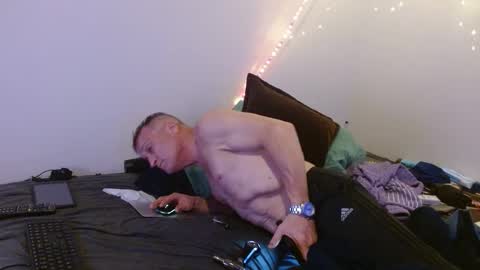 Snapshot of markymark101825061 chatting on February 2025 09:11:02 PM markymark101825061 online show from February 2025 09:11:02 PM