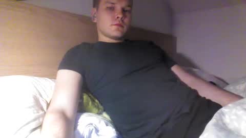 Snapshot of martinez36133 chatting on February 2025 07:10:02 PM martinez36133 online show from February 2025 07:10:02 PM