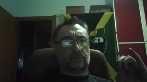 massimoxgiulia online show from December 2024 03:44:01 PM
