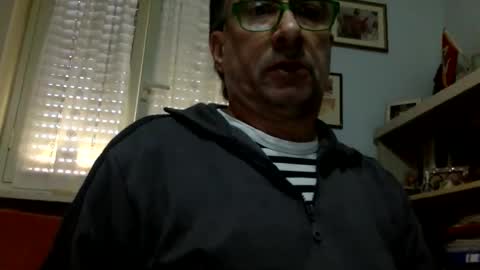 massimoxgiulia online show from January 2025 01:16:02 PM